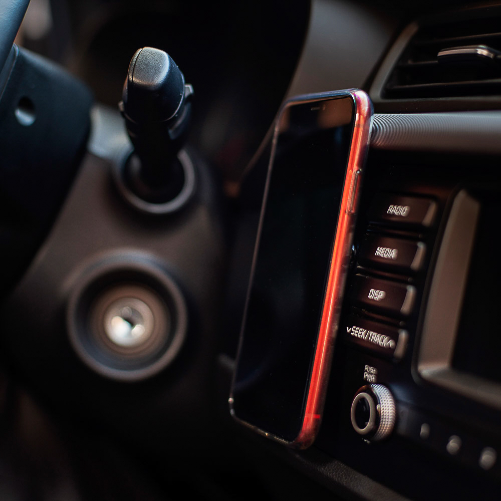 BY Держатель телефона магнитный на панель, металл, 7х2см, арт.№ 733-038