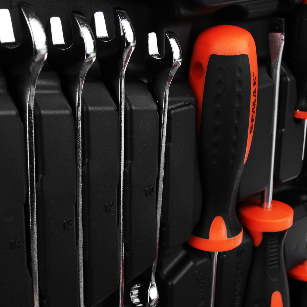 ЕРМАК Набор профессионального инструмента, 66 предм., 1/4"+1/2", арт.№ 736-105