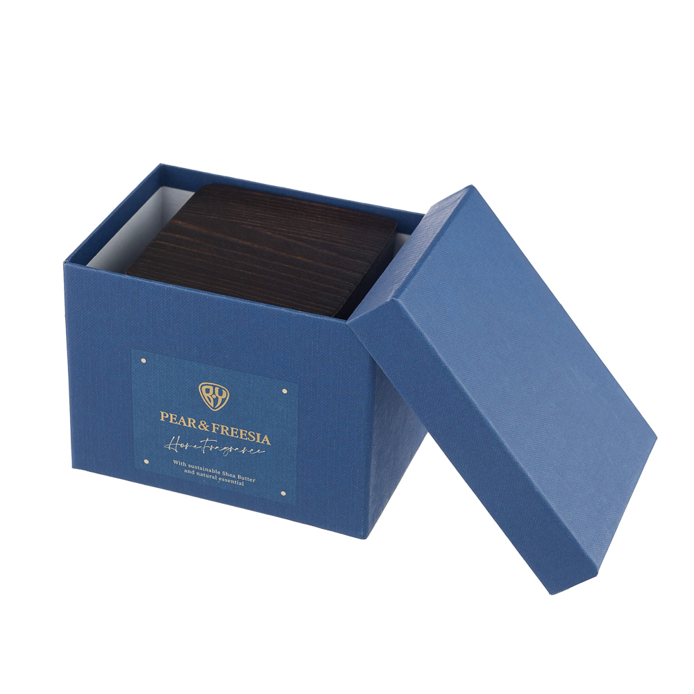 BY Свеча ароматизированная Deluxe Nobile, 200 гр. Pear&Freesia, арт.№ 412-236