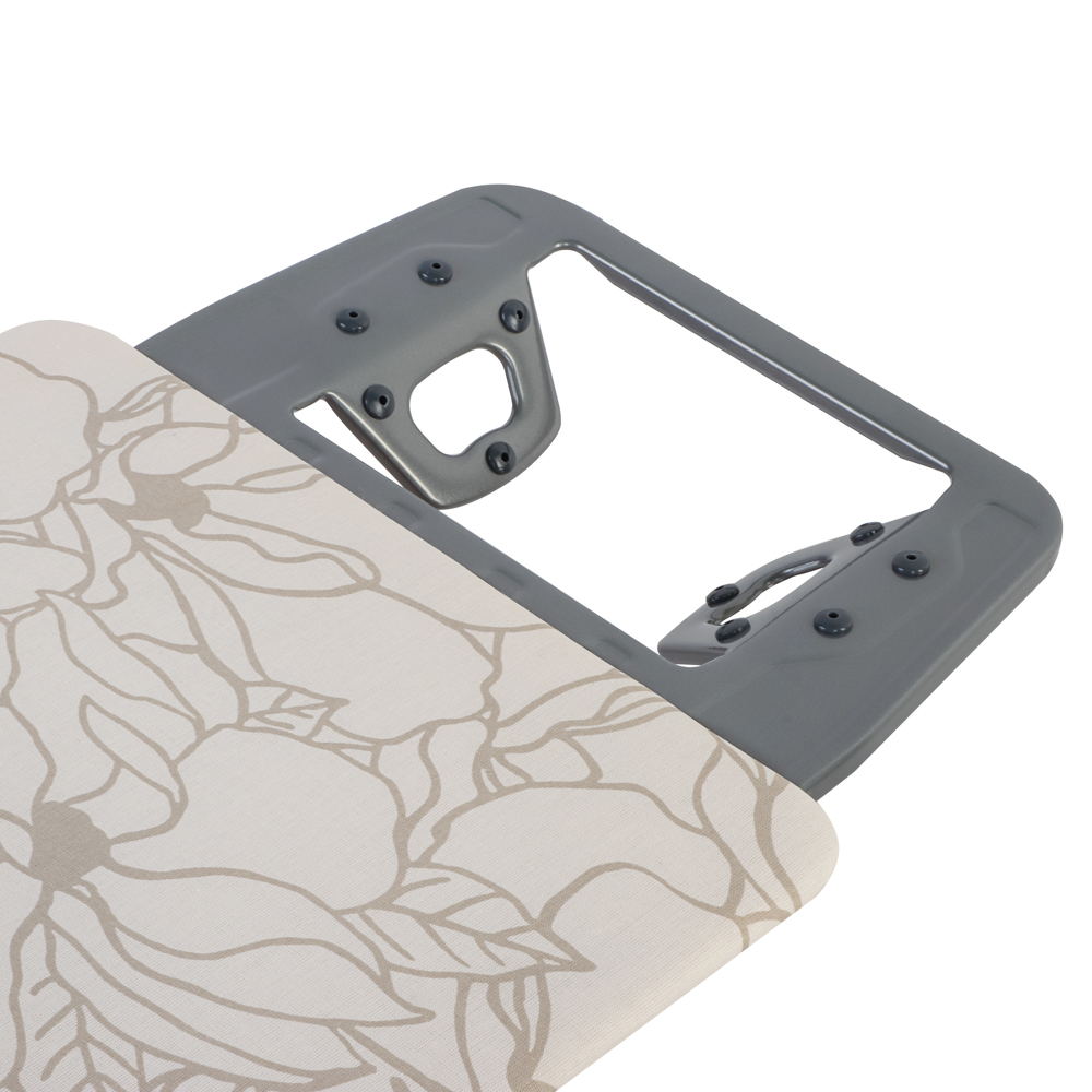 VETTA Доска гладильная 122х35х80см, фанера подставка под утюг с термоустойчивыми вст., удл. 1,6м, Н3, арт.№ 451-109