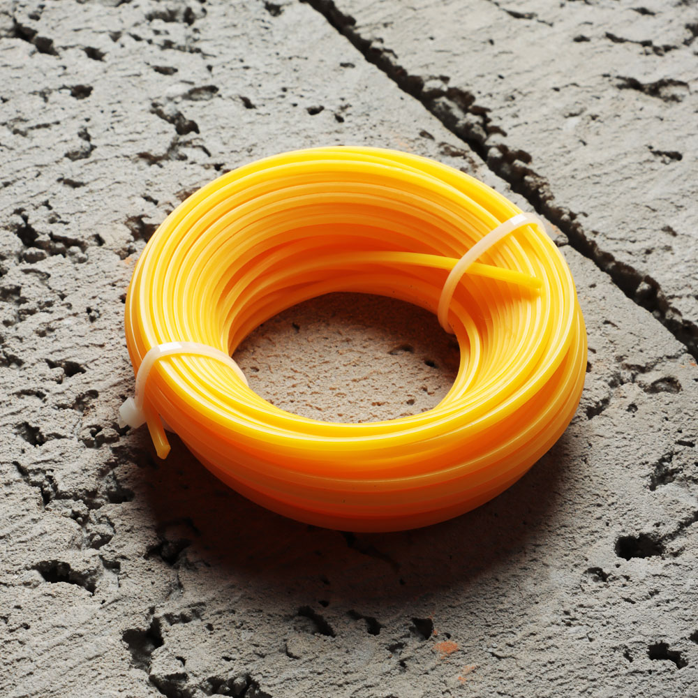 ЕРМАК Леска для триммера сечение "квадрат" диаметр 3,0мм, длина15м.(профи серия,нейлон 99%), арт.№ 646-287