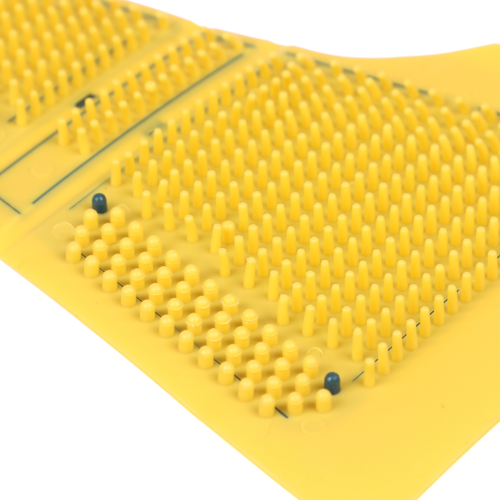 VETTA Скребок-щётка термопластичная резина, 16х9,5 см, 3 цвета, арт.№ 445-047