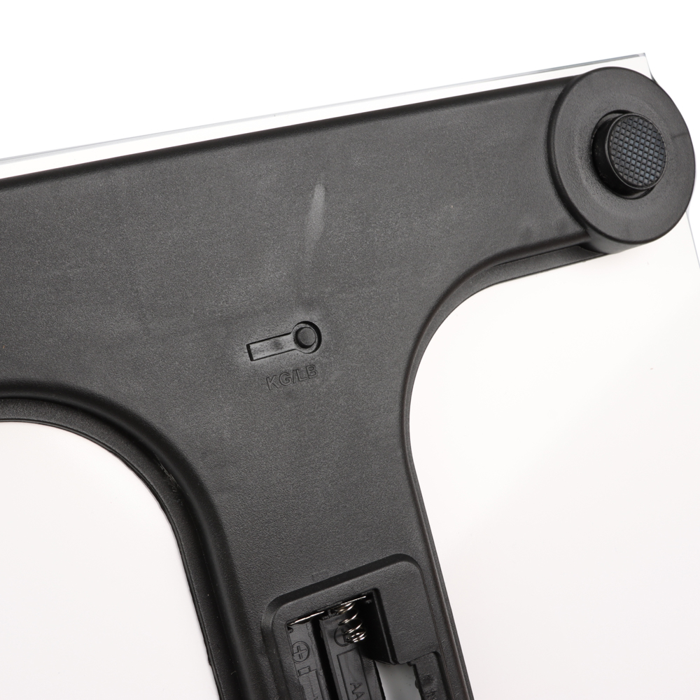 LEBEN Весы напольные электронные "Симпатия", ЖК-дисплей, макс. нагр.до 180кг, 28х28х0,5см, арт.№ 252-095