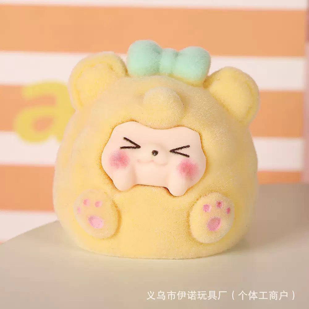 Игрушка сюрприз "Пухляши" с наклейками, ИГРОЛЕНД, полистоун, PVC, арт.№ 274-280