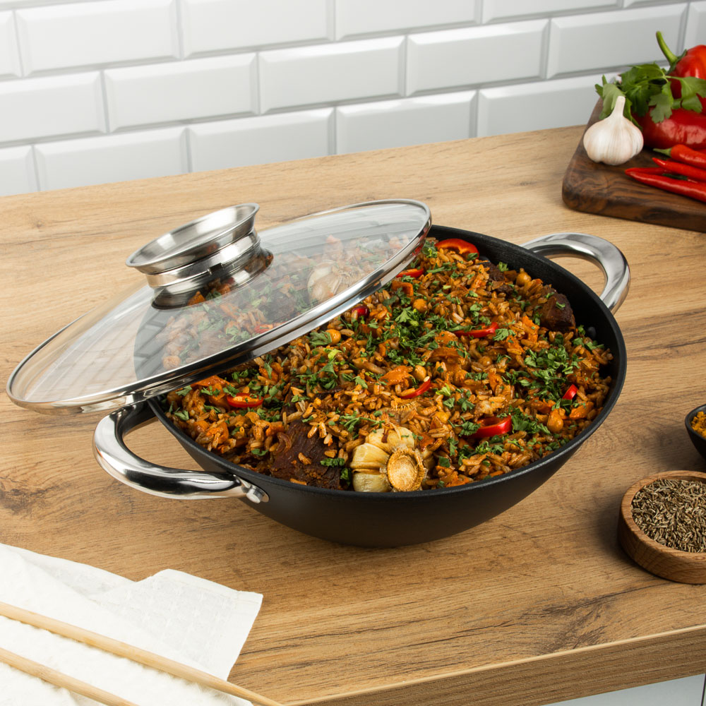 Казан 5,6 л чугун 32 см SATOSHI, антипригарное покрытие, ручка нержавеющая сталь, решетка, стеклянная крышка, лопатка нейлон, бамбуковые палочки, арт.№ 808-038