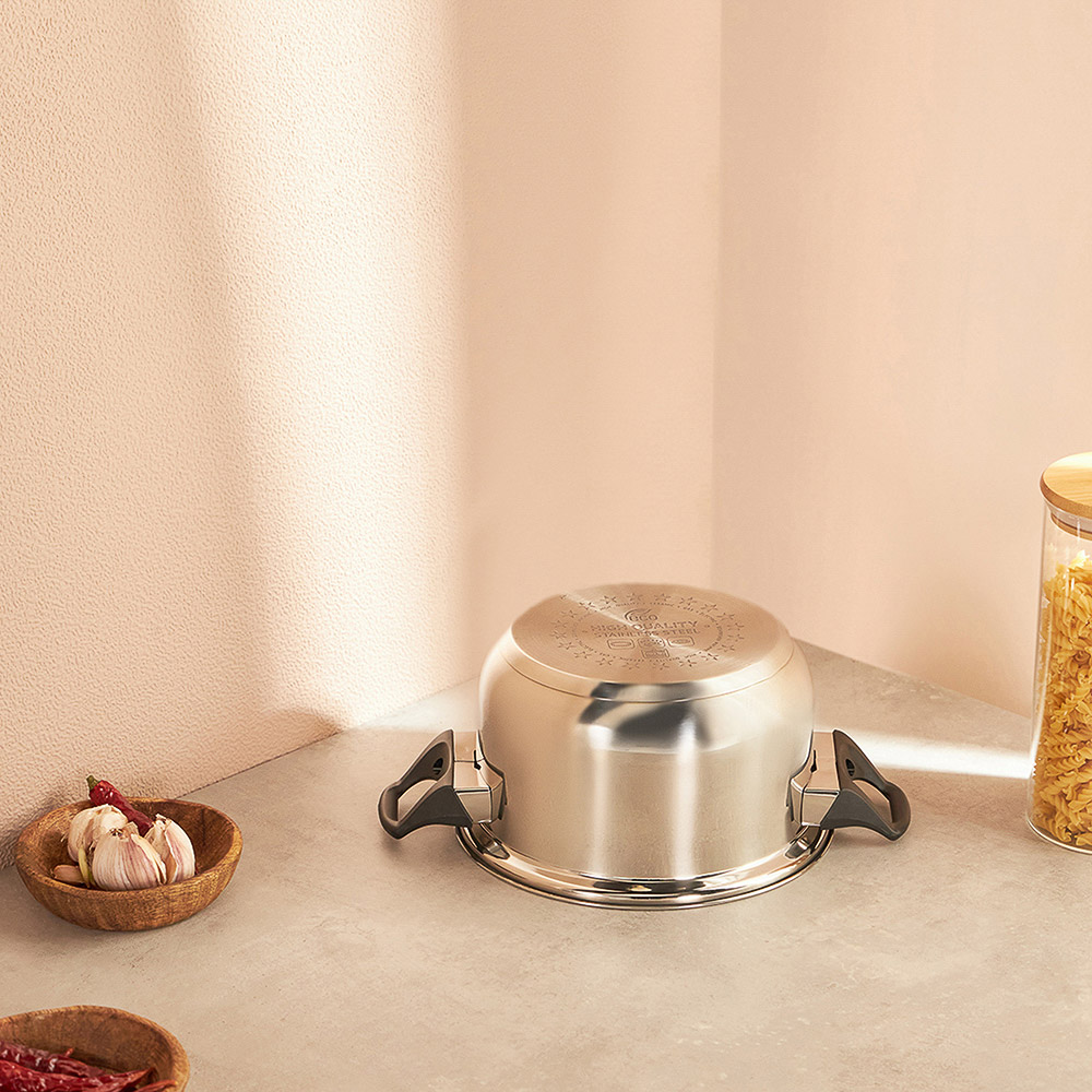 Стрейтон Кастрюля 24х13,5см, 4,9л, со стекл. крышкой, арт.№ 822-120