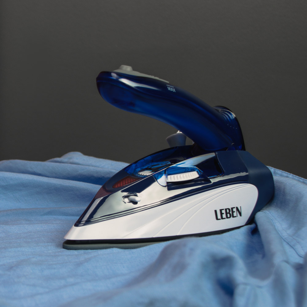 LEBEN Утюг дорожный со складной ручкой, 1000 Вт, керамика, арт.№ 249-033