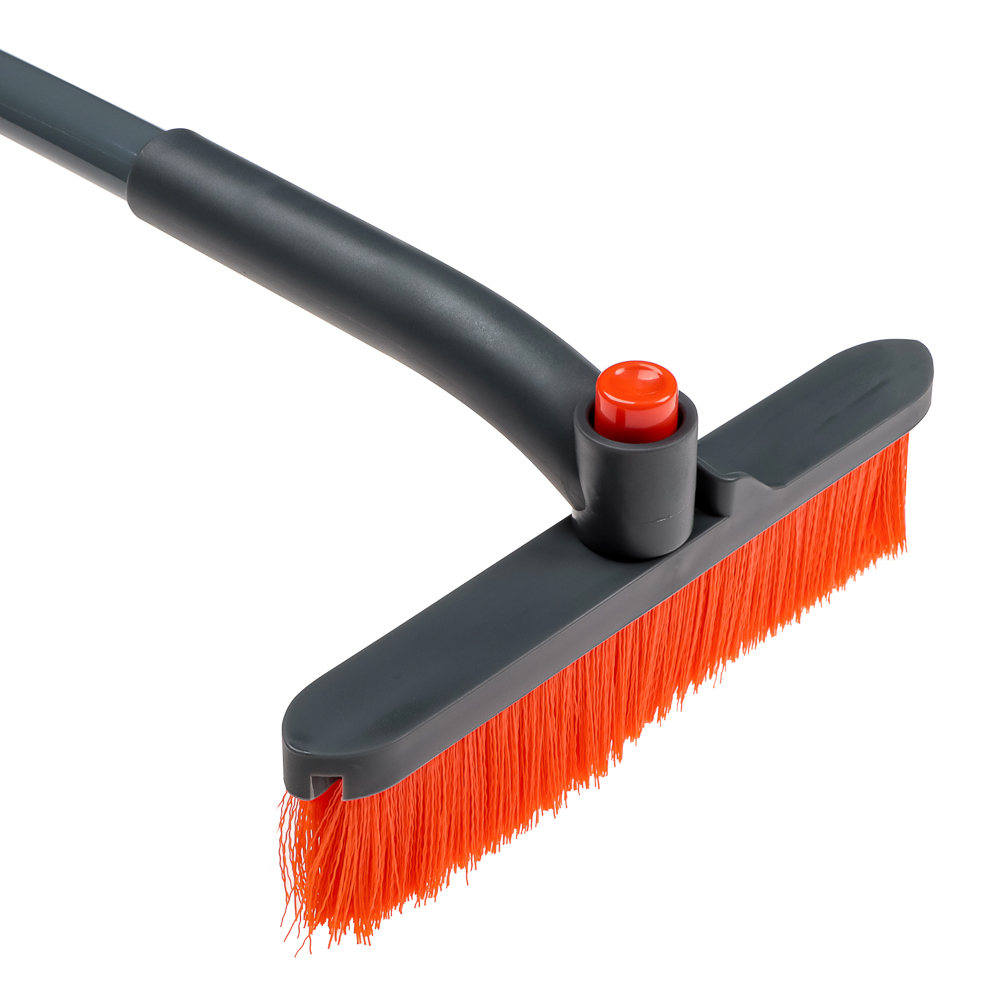 ЕРМАК Щетка для уборки снега со скребком, поворотный механизм, 61 см, арт.№ 775-059