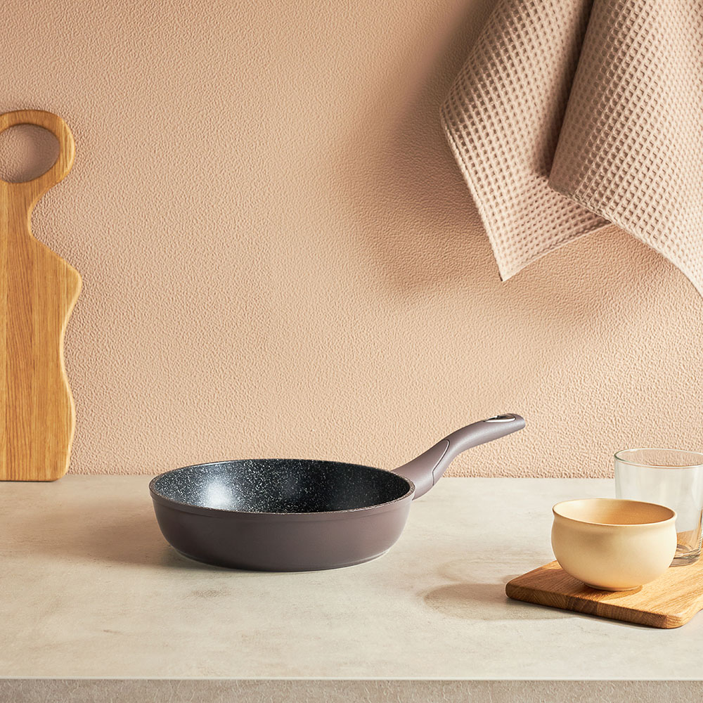 SATOSHI Валькур Сковорода литая d=22см, антипригарное покрытие мрамор, индукция, арт.№ 846-476