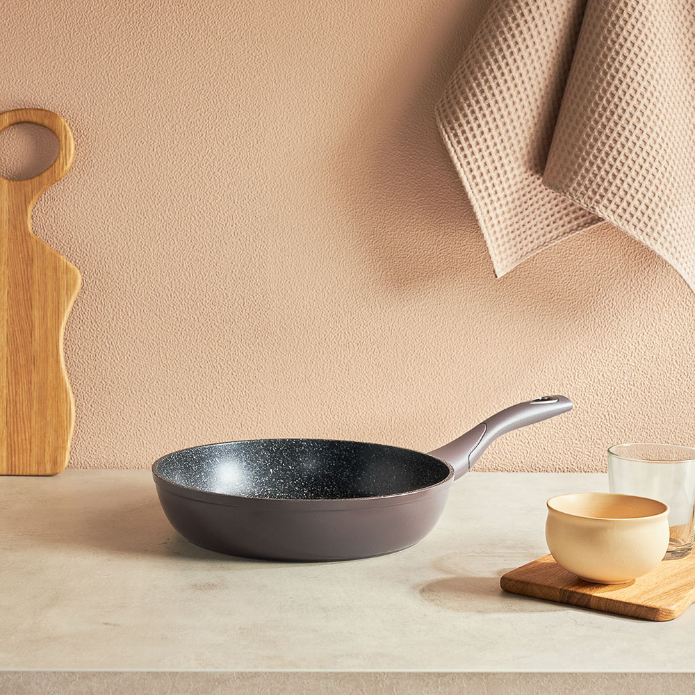 SATOSHI Валькур Сковорода литая d=26см, антипригарное покрытие мрамор, индукция, арт.№ 846-477