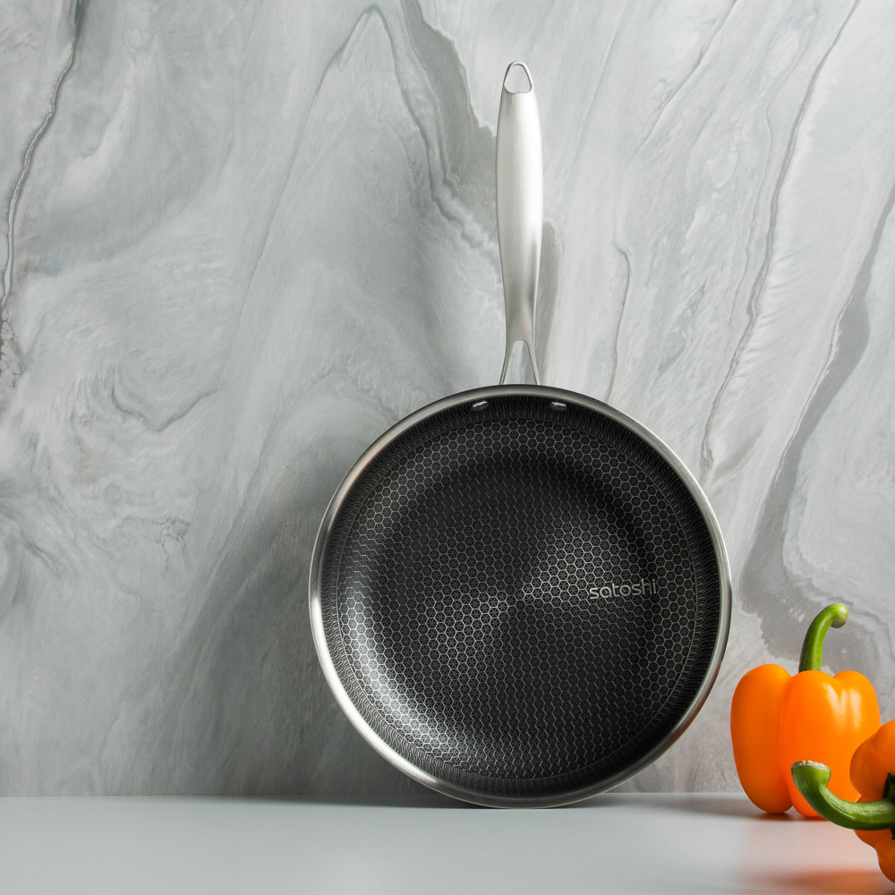 SATOSHI Савона Сковорода Triply 3-х слойная 26х5,0см, нерж.сталь 18/10, антиприг.покр. "соты", инд, арт.№ 822-195