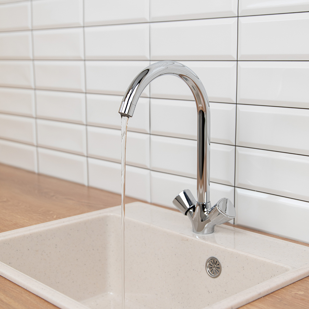 RAIN Смеситель для кухни Уран, высокий излив, керам. кран-буксы 1/2, латунь, хром, арт.№ 561-006