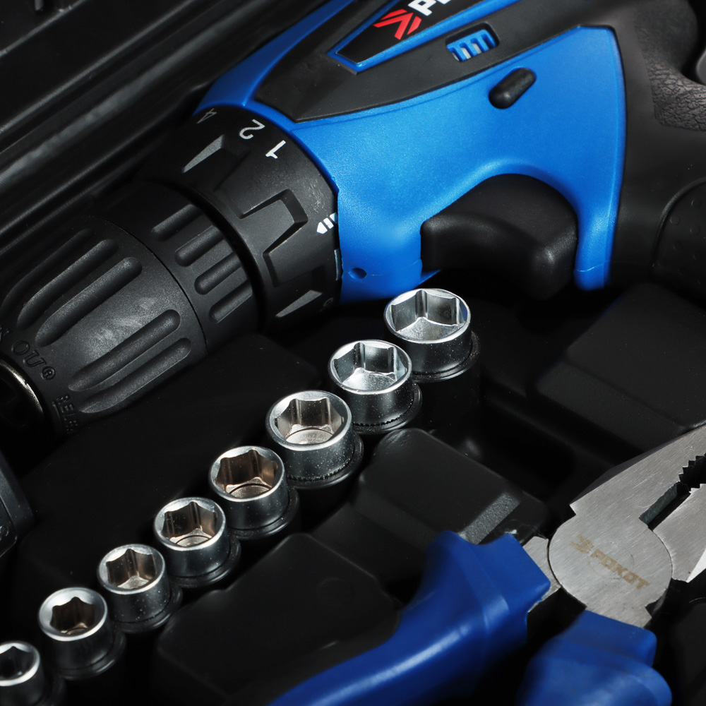 РОКОТ Набор инструментов "Профессионал" Дрель-Шуруповерт 12В, набор в кейсе 68 предметов для ремонта, арт.№ 693-020