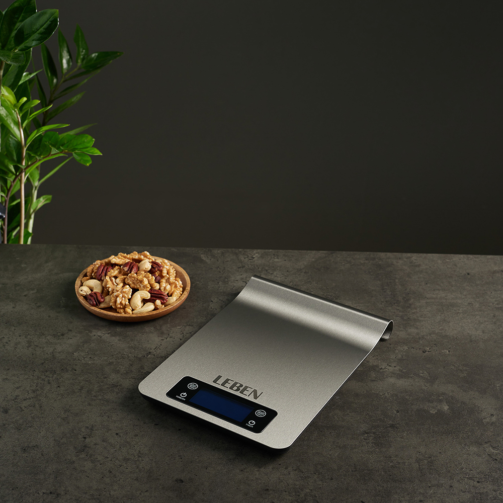 LEBEN Весы кухонные электронные, металл. на рейлинге, макс.нагрузка до 5кг (точн. измер. 1 гр), арт.№ 268-054