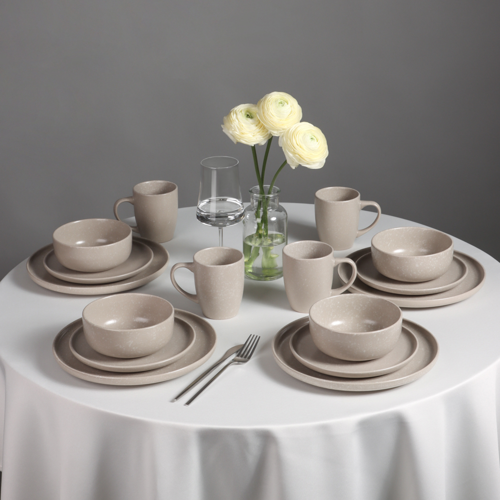 MILLIMI Набор столовой посуды 16 предметов (тарелка 26 см - 4 шт., тарелка 20 см - 4 шт., салатник 14 см - 4 шт., кружка 340 мл - 4 шт.) керамика, бежевый, арт.№ 824-179